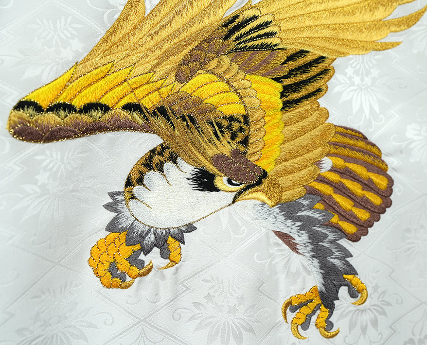 お宮参り着物 男の子 正絹 白地に黄金の鷹と宝尽くし 〜高貴なる白〜d2127