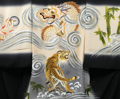 お宮参り着物 男の子 正絹 黒地に龍虎と竹 〜天の龍・地の虎〜d32039