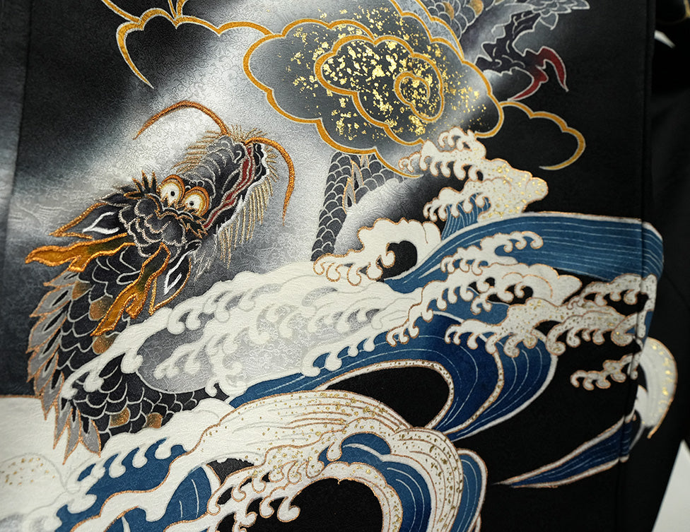 お宮参り着物 男の子 正絹 黒地に雲龍と荒波 〜勇壮なる昇り龍〜d32067
